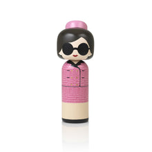 Lade das Bild in den Galerie-Viewer, Kokeshi Doll - JACKIE