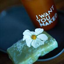Lade das Bild in den Galerie-Viewer, I want you naked - HOLY HEMP SOAP