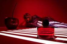 Lade das Bild in den Galerie-Viewer, Room 1015 - CHERRY PUNK | EAU DE PARFUM | EXTRAIT DE PARFUM