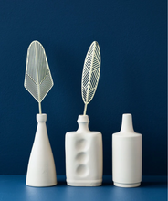 Lade das Bild in den Galerie-Viewer, SILVA - Decoration metal leafs
