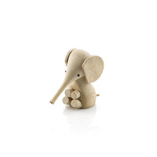 Lade das Bild in den Galerie-Viewer, Baby Elephant
